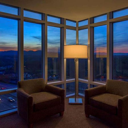 Doubletree By Hilton Asheville Downtown Экстерьер фото