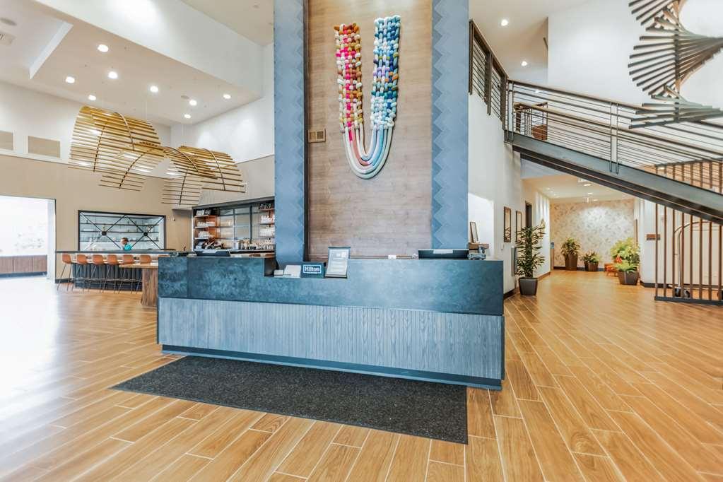 Doubletree By Hilton Asheville Downtown Экстерьер фото