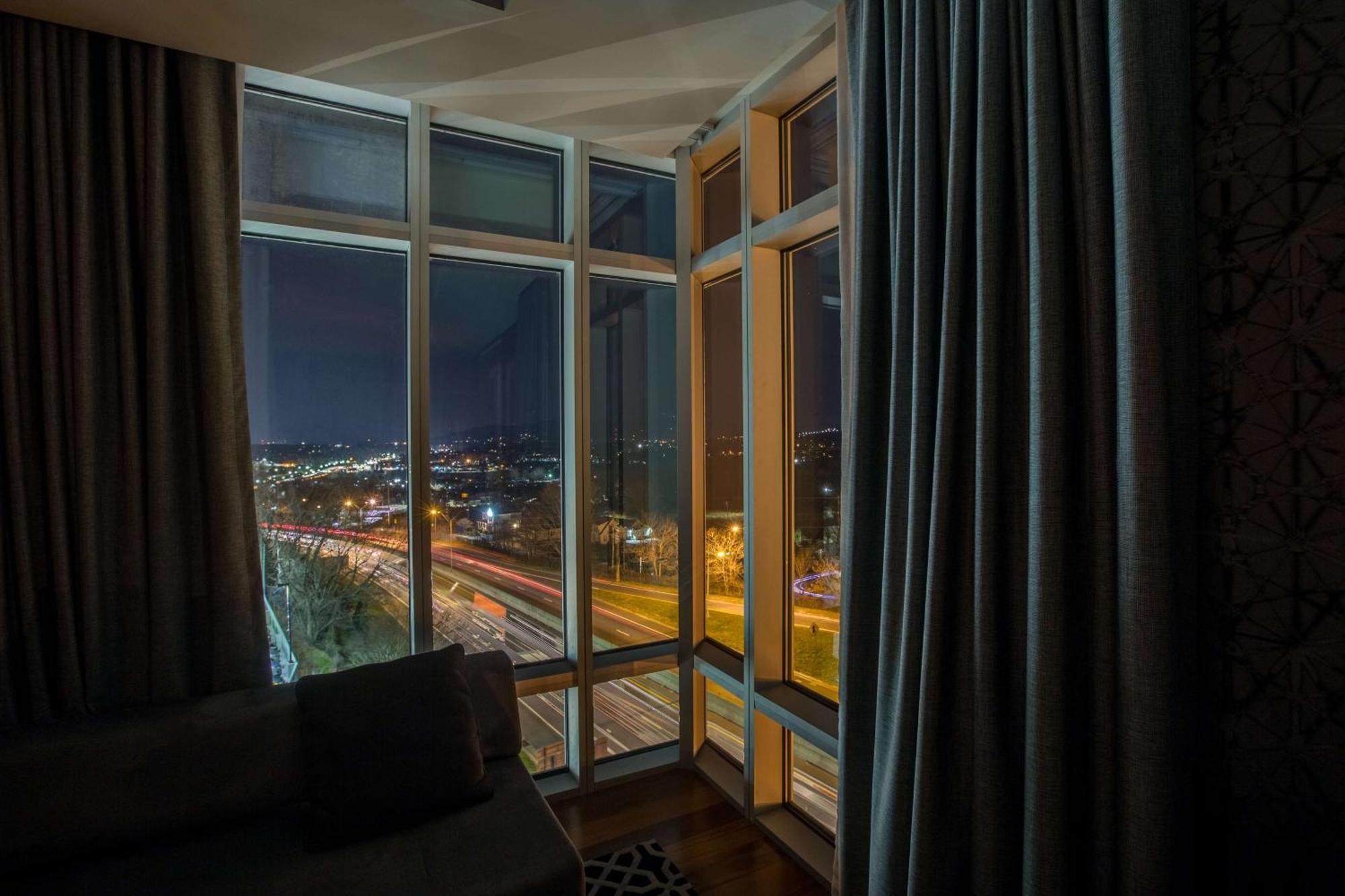 Doubletree By Hilton Asheville Downtown Экстерьер фото