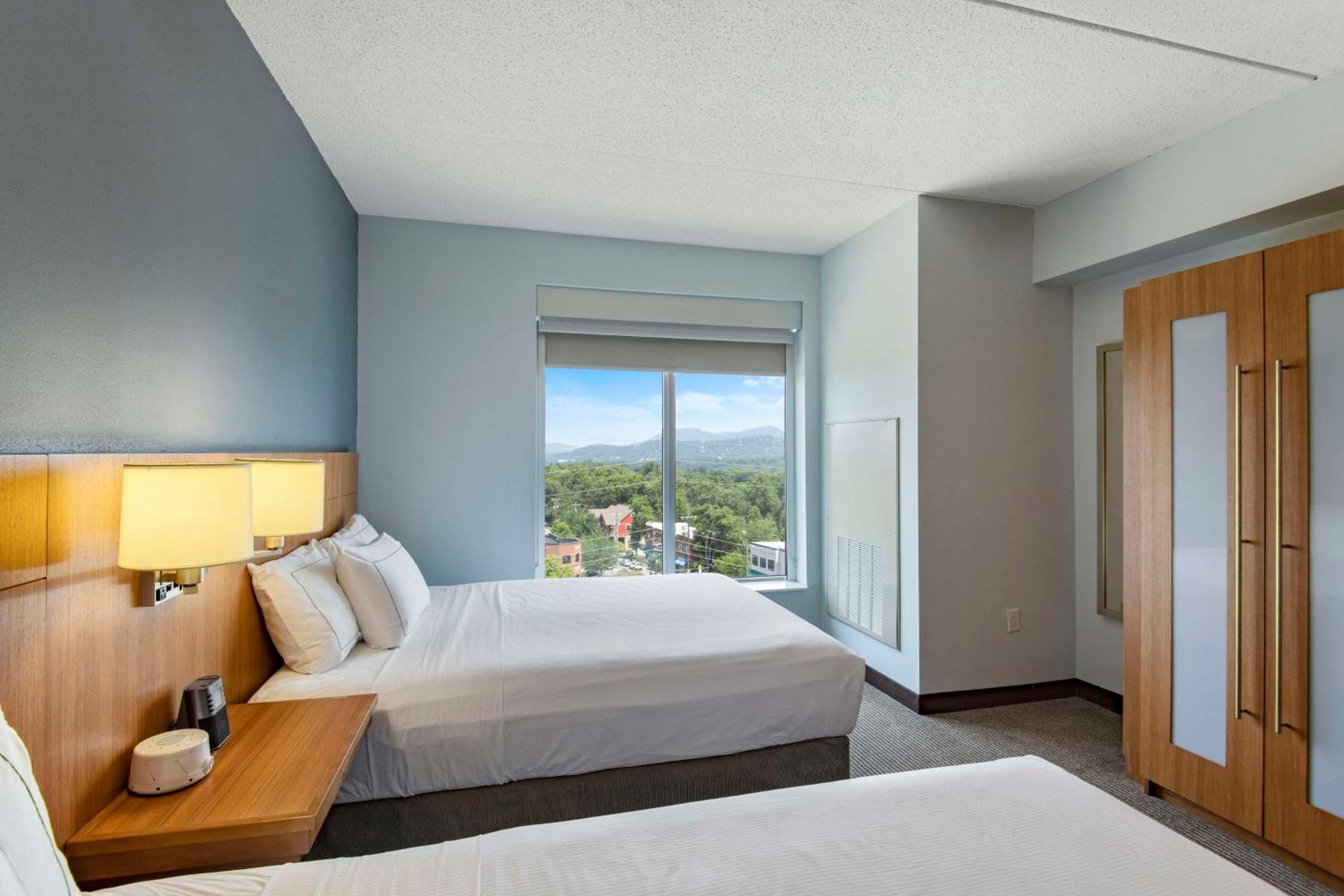 Doubletree By Hilton Asheville Downtown Экстерьер фото
