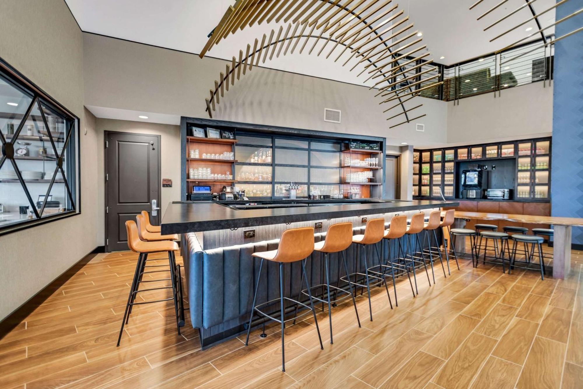 Doubletree By Hilton Asheville Downtown Экстерьер фото
